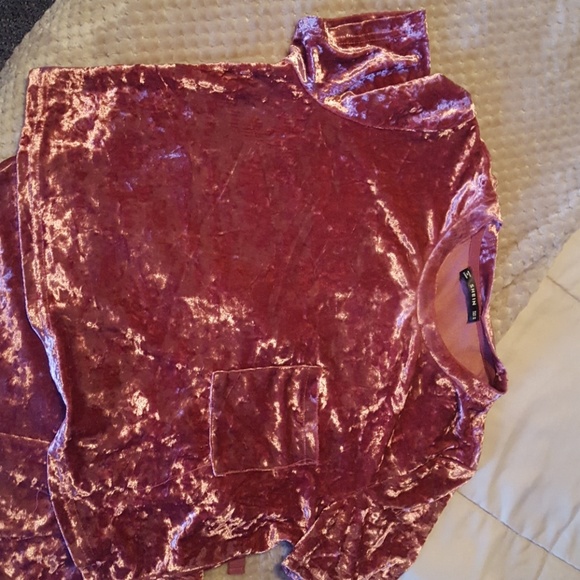 SHEIN Other - Velvet pajama set